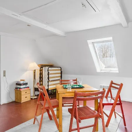 Feriehus 2 Bedroom Beautiful In *